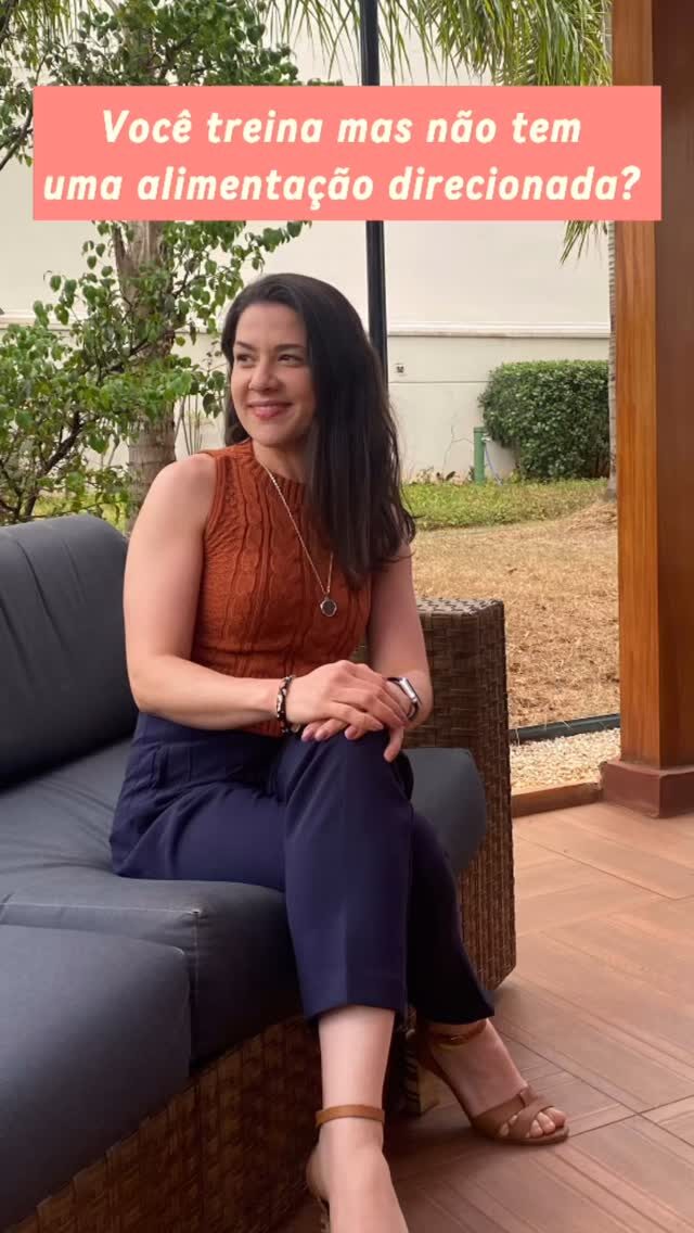 Instagram post from nutri_escanhoela. This post is in position 19.